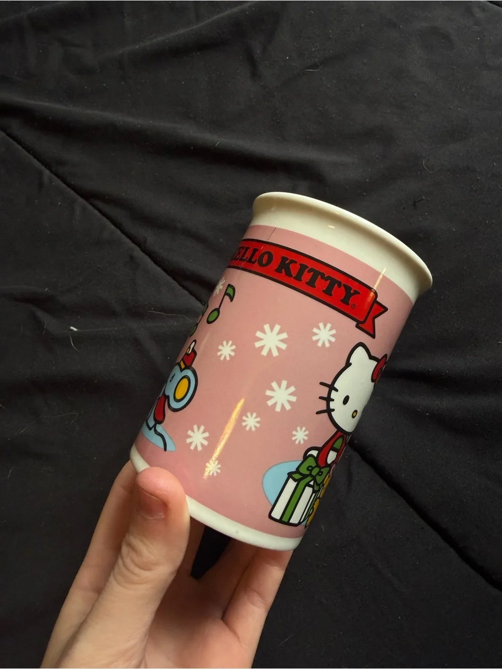 Mug with Hello Kitty design